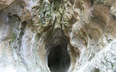 The “Womb” cave